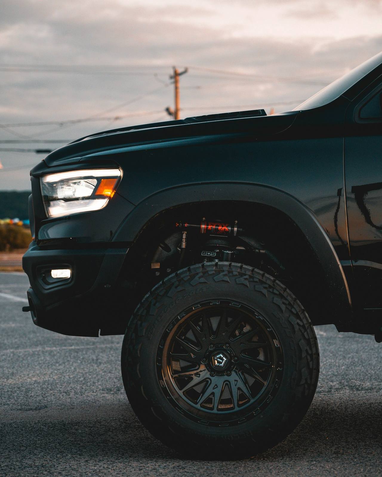Coilover and forged wheel on a lifted truck